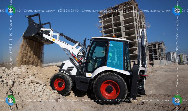 Стекло кузовное заднее левое (закаленное) для Bobcat B700, B730, B750, B780