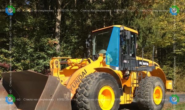 Стекло лобовое левое (триплекс) для Hyundai HL760-7a