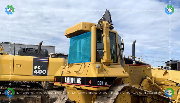 Стекло заднее (закаленное) для Caterpillar D6NXL