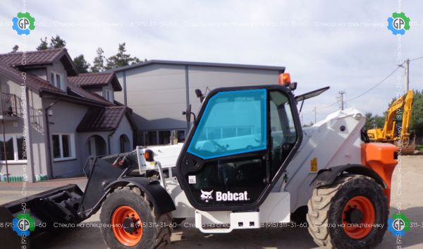 Стекло дверное левое верхнее (закаленное) для Bobcat T3571, T3571L