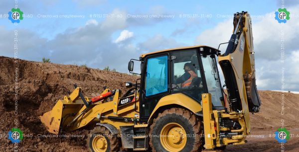 Стекло дверное левое верхнее (закаленное)382-2261 для Caterpillar 428F2 (2017 год), 432F2 (2017 год), 434F2 (2017 год), 444F2 (2017 год)