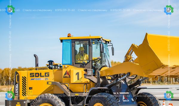 Стекло заднее правое (закаленное) для SDLG LG936L, LG953L, LG968L