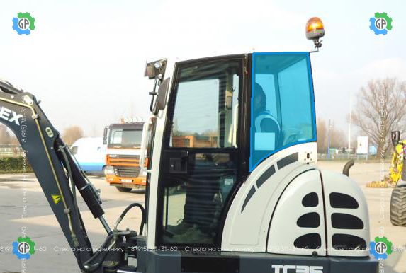 Стекло кузовное заднее левое (закаленное) для Terex TC35