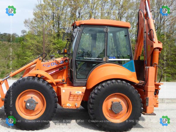 Стекло кузовной задний левый треугольник (закаленное) для Fiat-Hitachi FB100.2, FB200.2