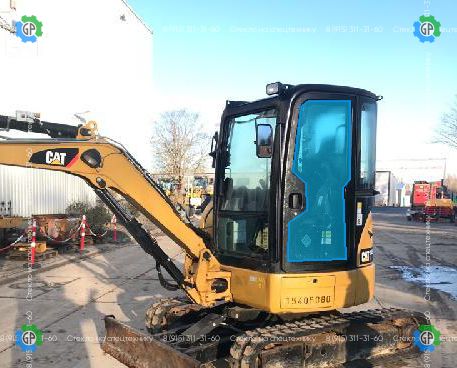Стекло дверное (закаленное) для Caterpillar 303.5 DCR