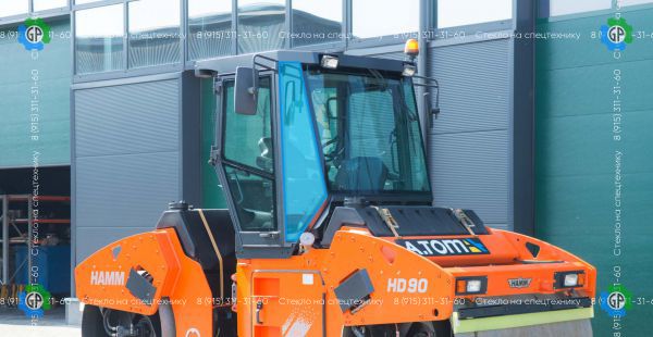 Стекло лобовое правое (закаленное) для Hamm HD 110, HD 90