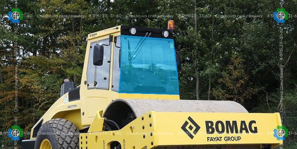58291086, Стекло лобовое средние для Bomag BW 213-216-219 D-4 (2000 год)
