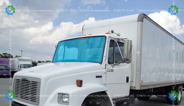 Стекло лобовое для Freightliner Business Class FL70 ТЗ Размер 1900*780 (2003 год)