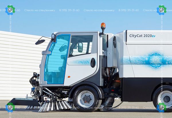 Стекло дверное левое (закаленное)(matek1/2) для Bucher CityCat 2020
