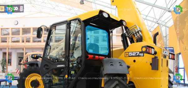 Стекло заднее (закаленное) для JCB Loadall 527-58