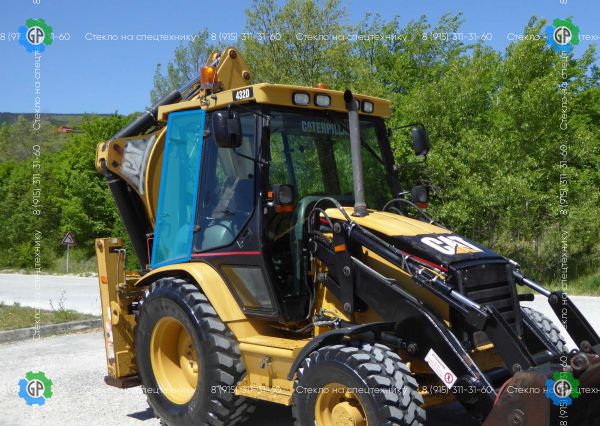 Стекло кузовное заднее правое распашное (закаленное) для Caterpillar 428D (1997 год), 432D (1997 год)