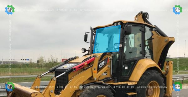 Стекло лобовое верхние (триплекс) ca3822342 для Caterpillar 428F2 (2017 год), 432F2 (2017 год), 434F2 (2017 год), 444F2 (2017 год)