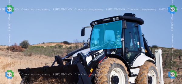 Стекло лобовое верхнее (триплекс) для Hidromek HMK 102B (2010 год), HMK 102S (2010 год)