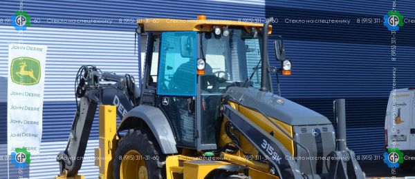 Стекло дверное правое верхние (закаленное) для John Deere 315SK, 325SK