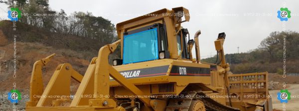 Стекло заднее подвижная форточка (закаленное) для Caterpillar D7R