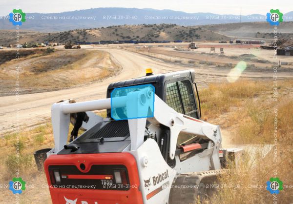 Стекло заднее без отверстий (закаленное) для Bobcat T650, T650H, T770