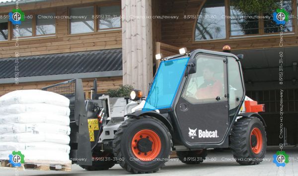 Стекло лобовое (триплекс) для Bobcat T2250