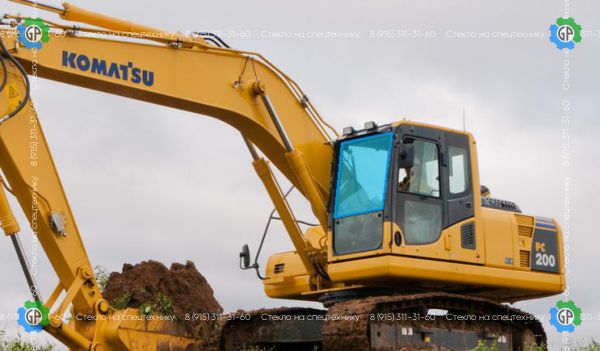 Стекло лобовое верхние (закаленное) (оригинальный номер 20y-53-11520) для Komatsu PC200-8, PC300-8, PC400-8