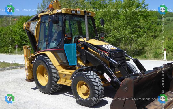 Стекло лобовое нижнее правое (закаленное) для Caterpillar 428D (1997 год), 432D (1997 год)