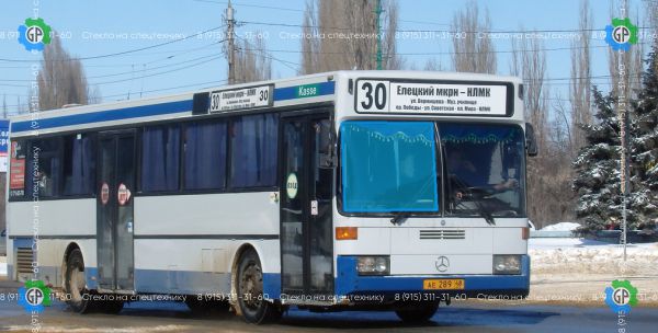 Стекло лобовое для Mercedes O 405 прав. (без полосы) Размер 1205*1080 (1982 год)