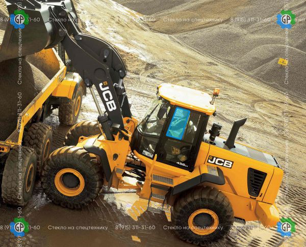 Стекло дверное левое подвижная форточка (закаленное) для JCB 456ZX