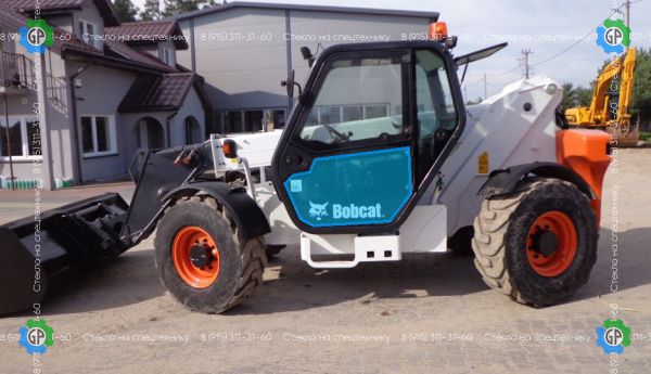 Стекло дверное левое нижнее (закаленное) для Bobcat T3571, T3571L
