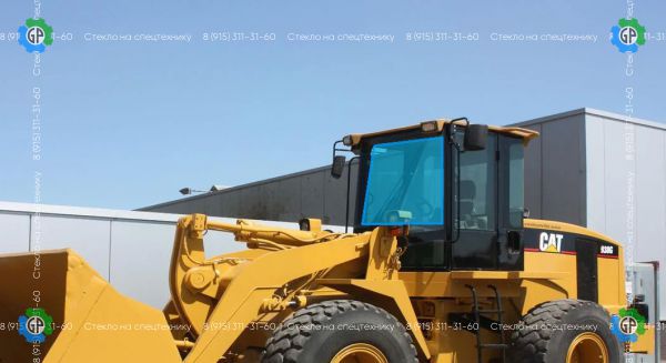 Стекло лобовое среднее (закаленное) для Caterpillar 938G