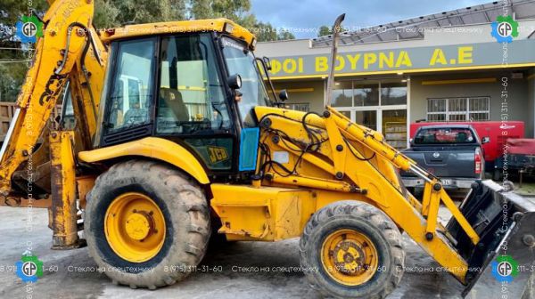 Стекло лобовое нижнее правое (вариант номер 2) (триплекс) для JCB 3CX (1997 год), 4CX (1997 год)