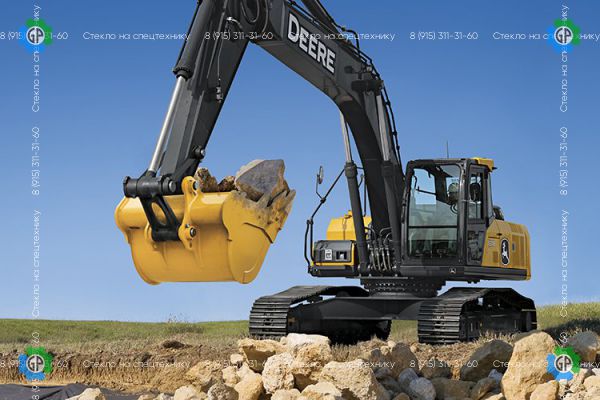 Гусеничный экскаватор John Deere E210LC
