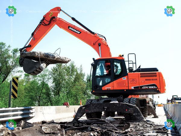 Колёсный экскаватор Doosan DX190W