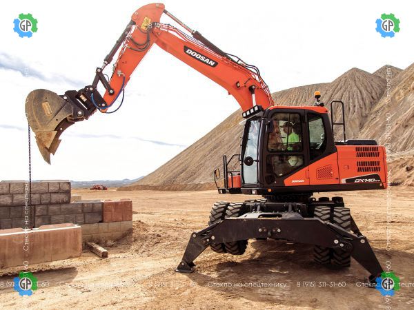 Колёсный экскаватор Doosan DX140W
