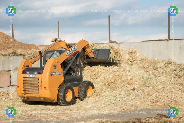 Колёсный мини-погрузчик CASE SR250 (2009 год)
