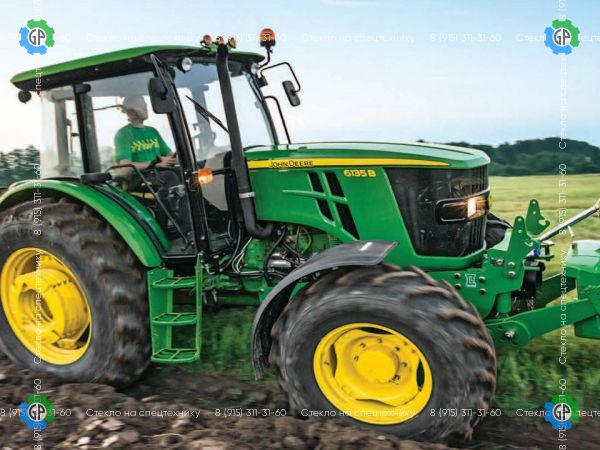 Трактор John Deere 6110b