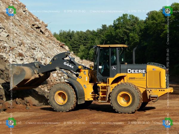 Колёсный погрузчик John Deere 644K