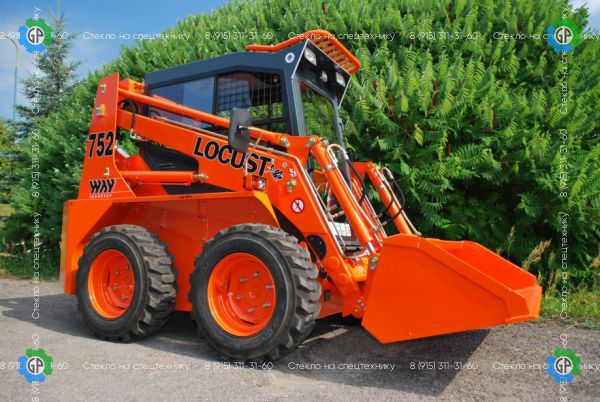 Колёсный мини-погрузчик Locust 752