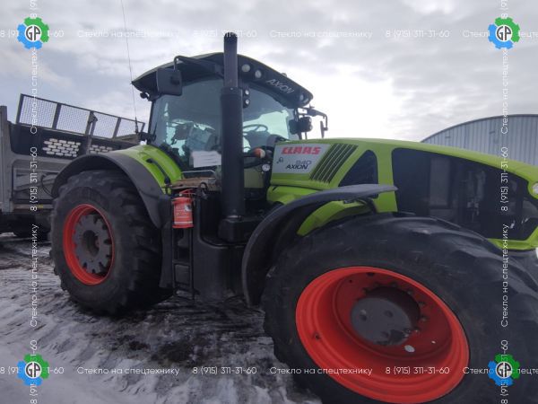 Трактор CLAAS AXION 930