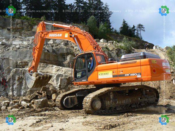 Гусеничный экскаватор Doosan DX480LC