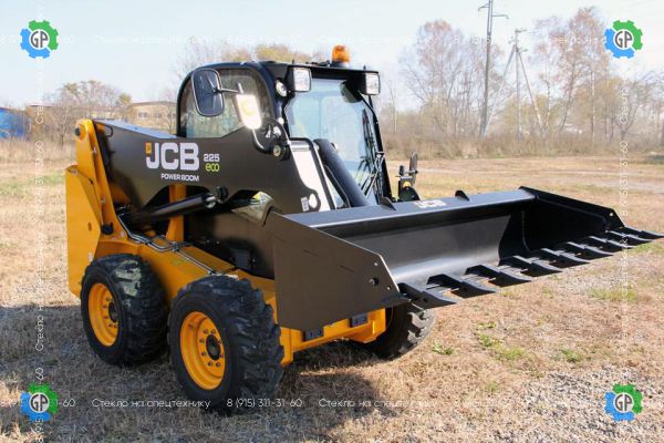Колёсный мини-погрузчик JCB 225 Eco