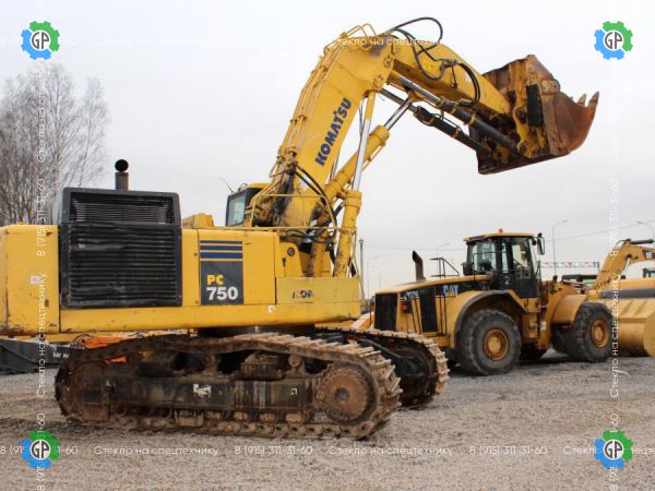Гусеничный экскаватор Komatsu PC750-7