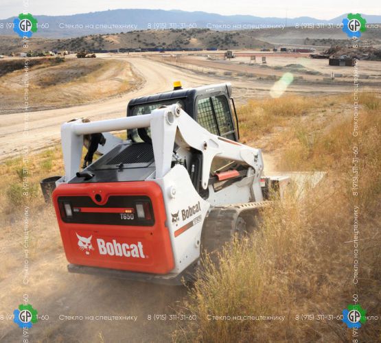 Гусеничный мини-погрузчик Bobcat T650