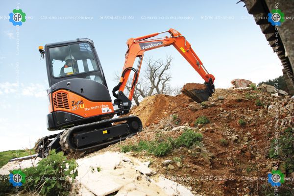Гусеничный мини-экскаватор Hitachi Zaxis 27U