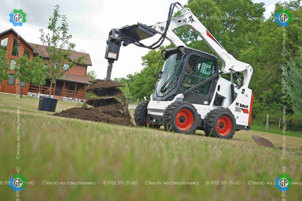 Колёсный мини-погрузчик Bobcat S590