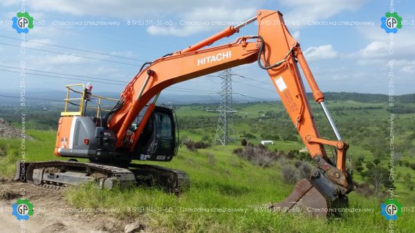 Гусеничный экскаватор Hitachi Zaxis 225 (2003 год)