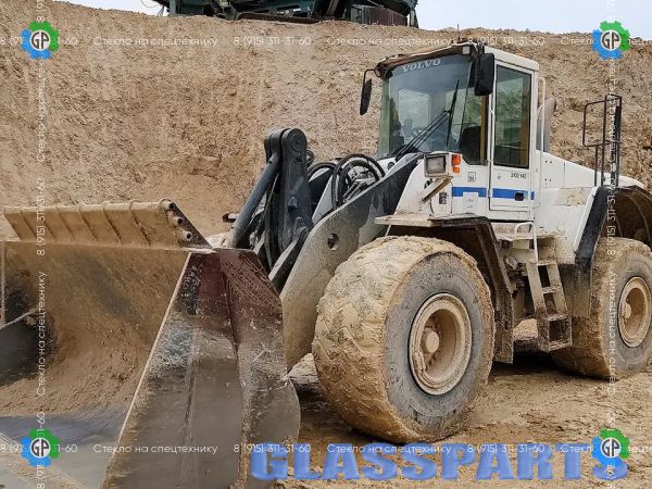 Колёсный погрузчик Volvo L120C