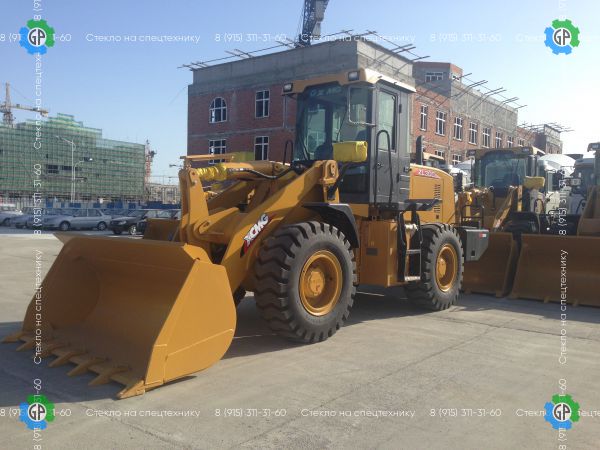 Колёсный погрузчик XCMG ZL30G