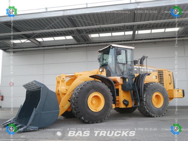 Колёсный погрузчик Hyundai HL780-9s