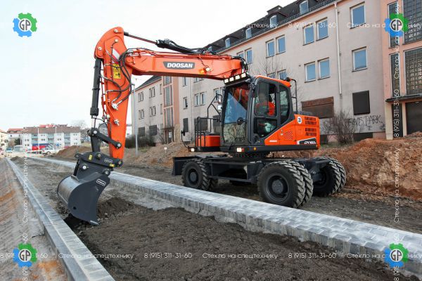 Колёсный экскаватор Doosan DX160W