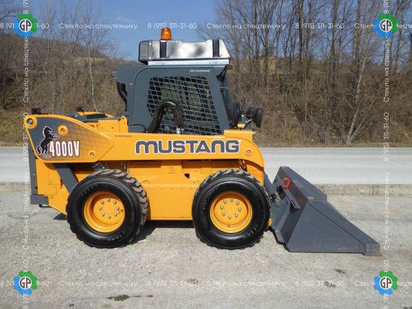 Колёсный мини-погрузчик Mustang 4000V