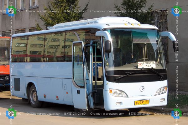 Туристический автобус Golden Dragon XML6796