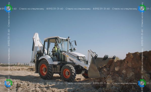 Экскаватор-погрузчик Bobcat B700